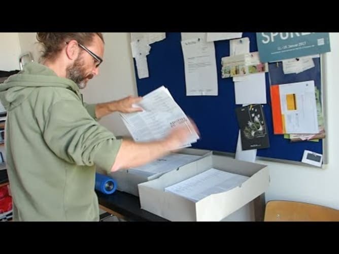 HIRNMUSIK #2 - Assembling the Vinyl
