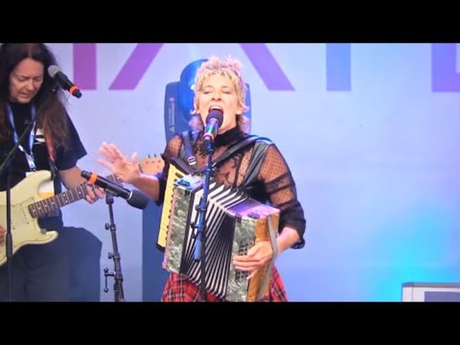 Christina Zurbrügg - Song Of The Forest - Austrian World Summit 2020