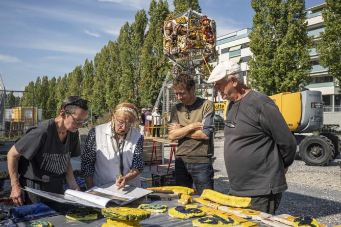 Séance de travail sur le chantier, septembre 2020 ©Mario Del Curto