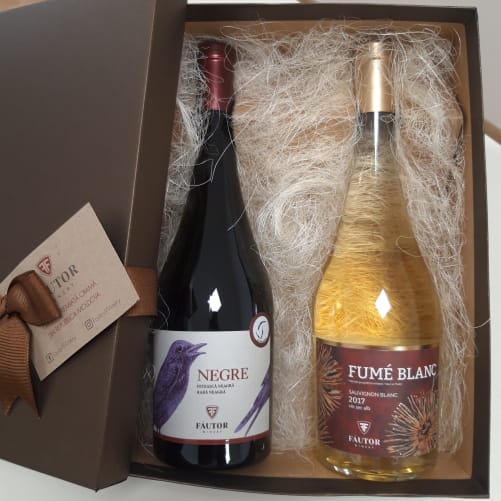 Fautor NEGRE Limited Edition and Fume Blanc with gift/present box - 90 points Rober Parker