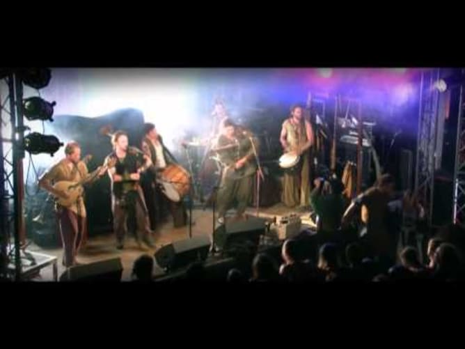 Koenix - Powerful Bagpipes And Drums