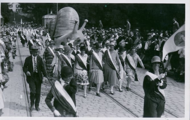 Bildquelle: Gosteli-Stiftung, Fotosammlung A 229, 1928 