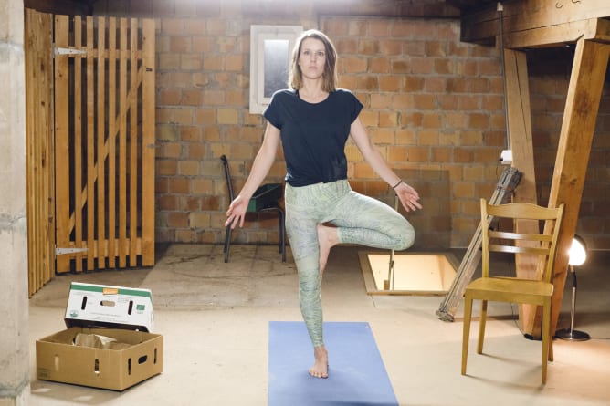 Fabienne liebt Yoga und bringt Balance ins Kollektiv.