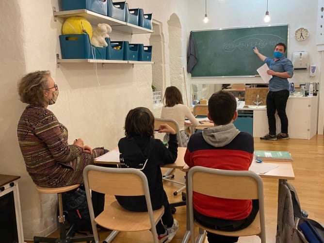 Séance de soutien scolaire avec deux membres de notre équipe enseignante de choc