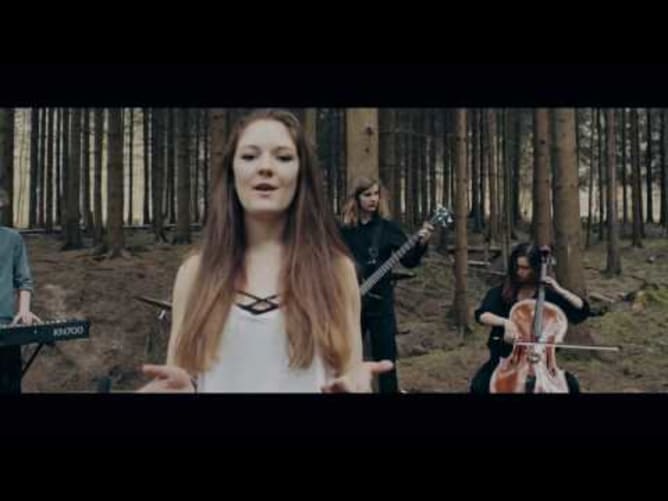 Lullaby - Nickelback cover Hannah Kelly