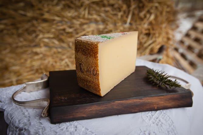 Récompense : Meilleur fromage de montagne de l'Etivaz