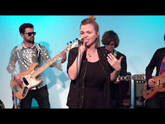 Byrd - Head up High (live at Afrika TV am 11.11.2019)
