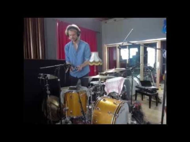 JOSH - White Creatures (Studiotime Nr. 4)