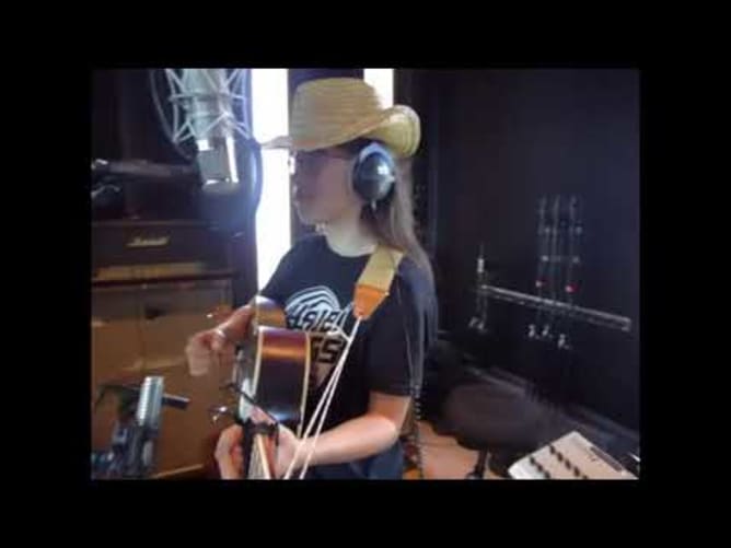 JOSH - White Creatures (Studiotime No.2)