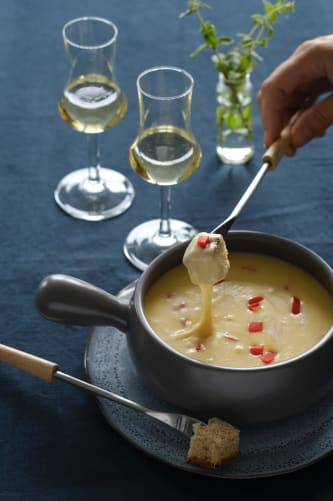 Une des premières recettes que j'ai créé, la fameuse Fondue-fusion poivrons Grappa (Photo : Dorian Rollin)