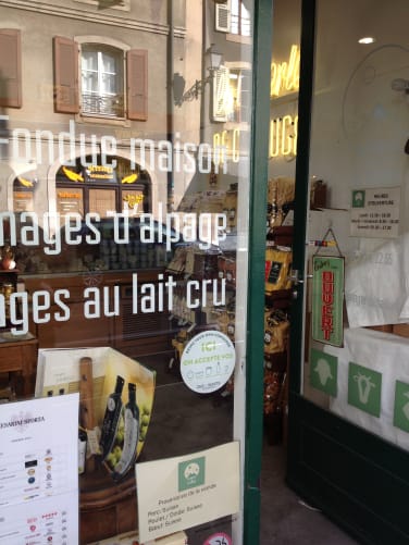 Une laiterie fromagerie