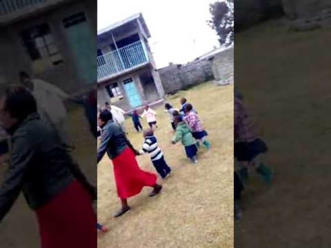 Spass draussen - Fun outside - Joyhome E.C.D Kenya