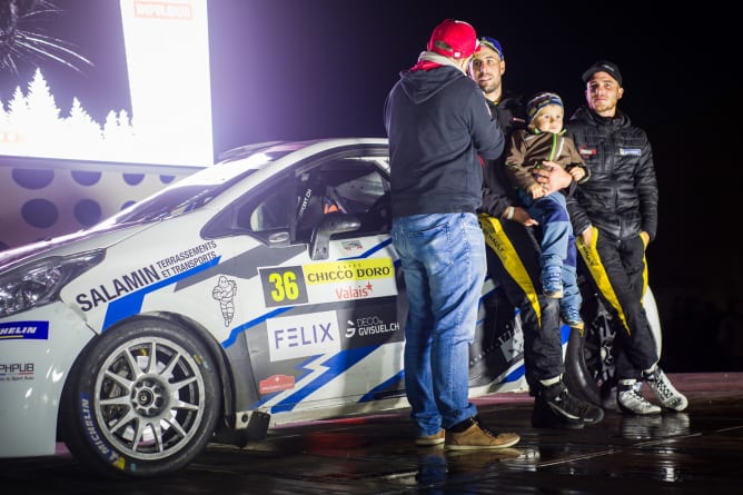 auf dem Podium Rallye int. du Valais 2021