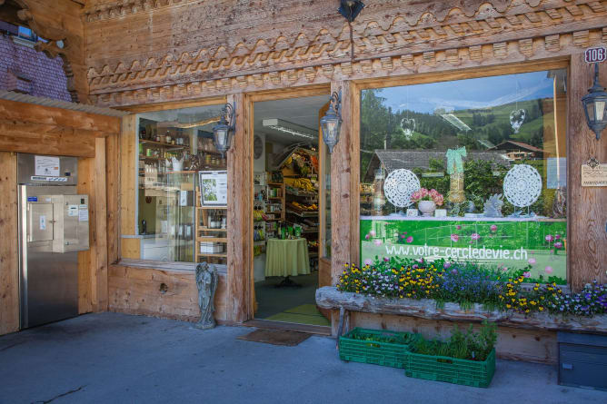 Organic shop in Château-d'Œx