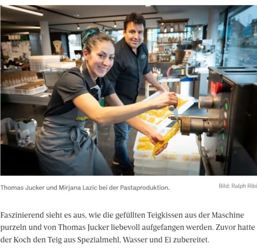 Tagblatt bei der Pasta Produktion