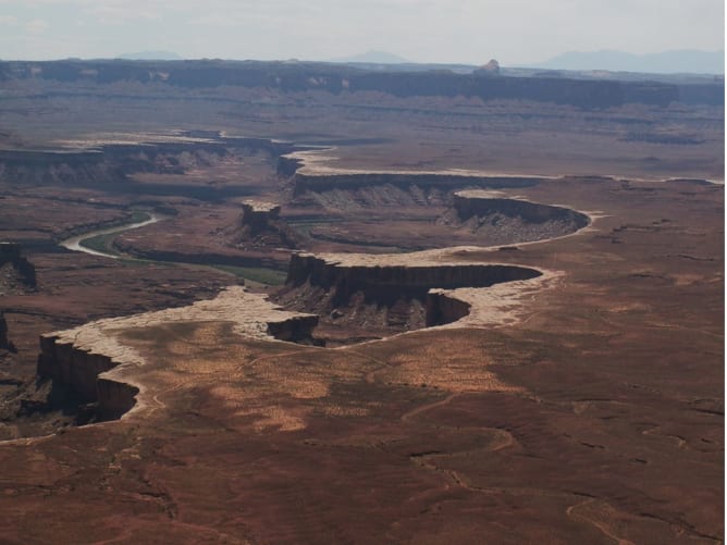 L’œuvre de l’eau est particulièrement visible dans les paysages arides (Green River, Utah, USA)