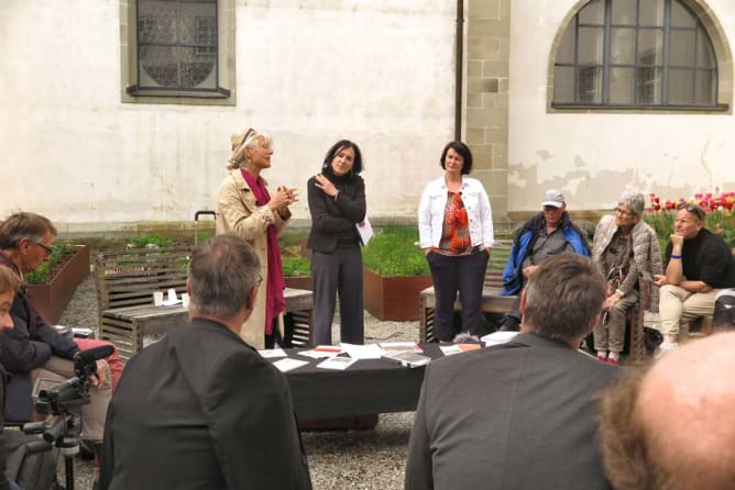 Silvia Henke (Impulsreferat), Karin Landolt (Moderation), Barbara van der Meulen-Kunz (Kulturgast)