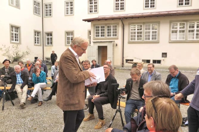 Anregende und bewegende Veranstaltung bis zum Schluss: Dankesworte an Lorenz Bösch.