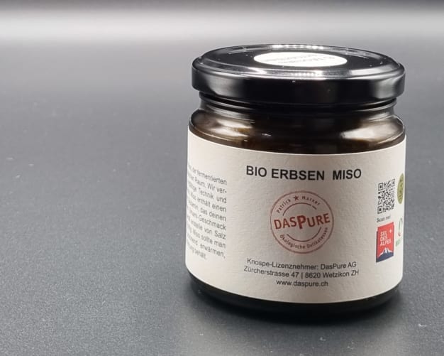 Leckere Miso Paste im Glas.