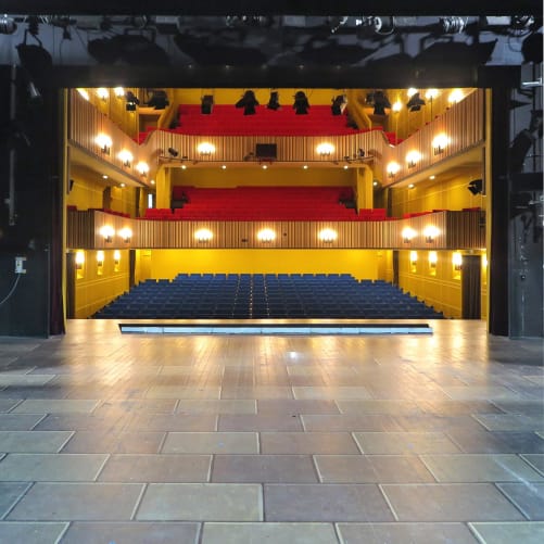 Theater Arth, Blick von der Bühne in den Saal