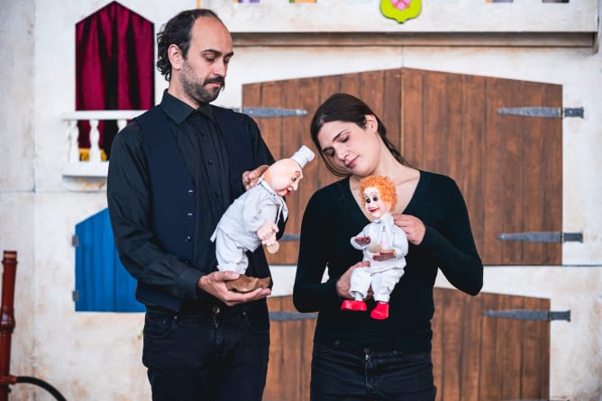 Our puppeteers team: Igor, Giulia and the cooks