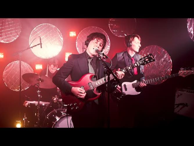 Laddermen - The Huntress Obeyed/Pauluskirche (Radio 3FACH Sessions)