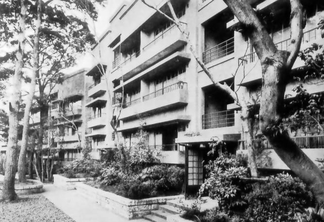 Dōjunkai Aoyama Apartments at Omotesandō, ca.1925