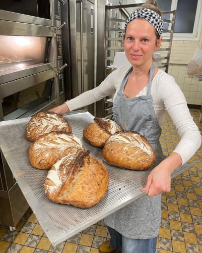 Die Freude an dem Handwerk könnte nicht grösser werden und das kostbarste Moment ist, die Brotlaibe mit euch zu teilen.