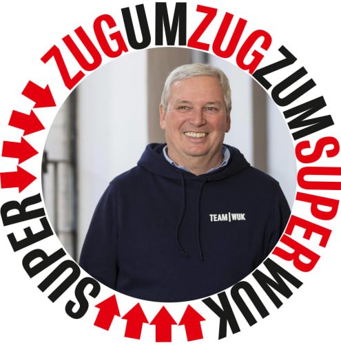 Zeig deine Liebe fürs WUK mit unseren dunkelblauen WUK Freund_innen Hoodies....