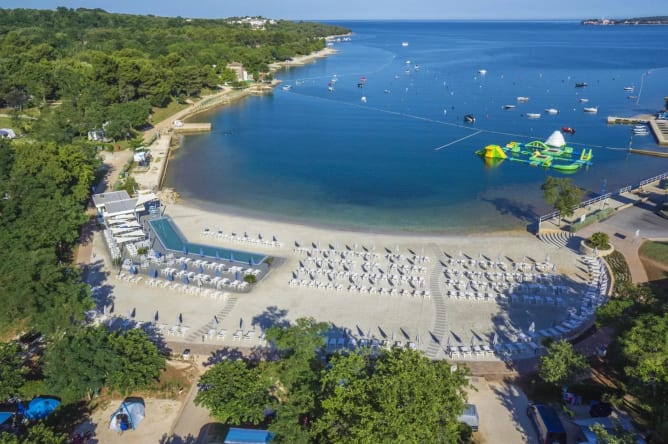 Camping Lanterna bei Poreč, Spitzenplatz in Kroatien, 8 Strände, 16 Pools