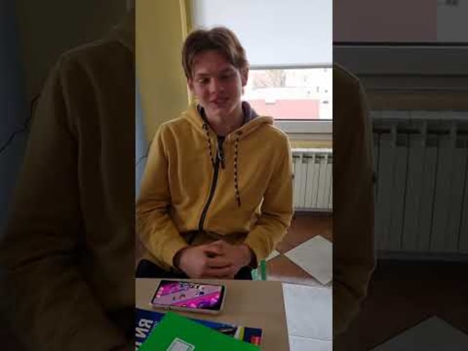 Interview yoga in class high school 12.2022