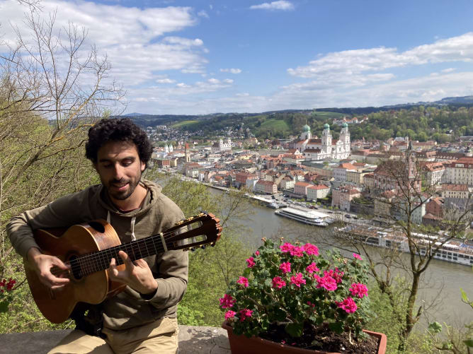 Privatkonzert mit lateinamerikanischer Volksmusik --> Danilo Cabaluz buchen!