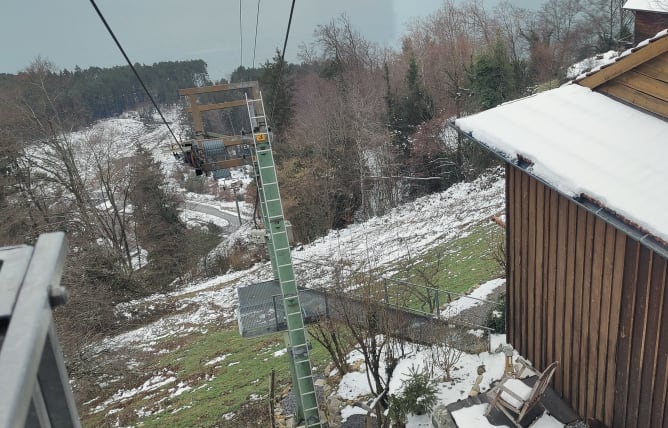 Mittelstation, mit fehlenden Auffangnetzen