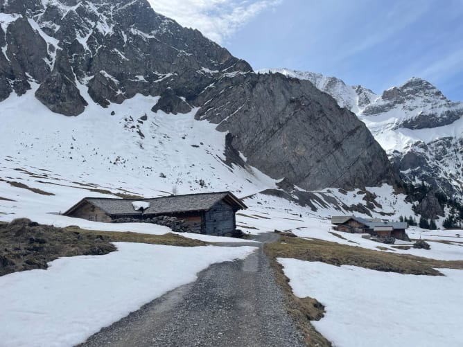 Murbibou Hütte im Visier