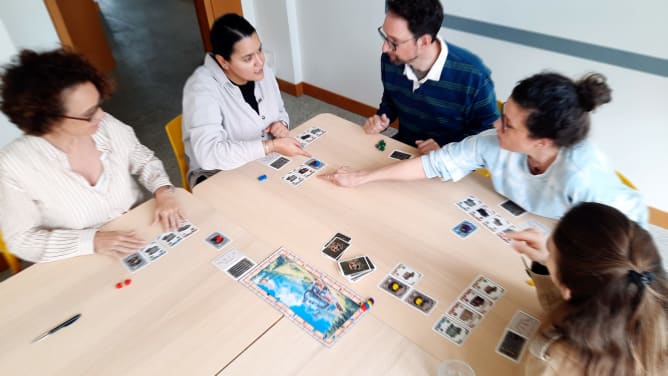 Un jeu compétitif ou en équipe