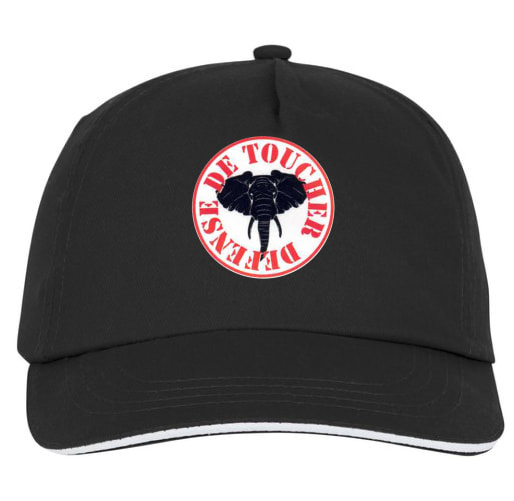La casquette avec le Logo *Défense de Toucher«+ annotation »Membre Fondateur"