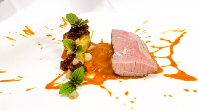Seeland Kalb-Artischocken-Spitzpaprika-Romesco