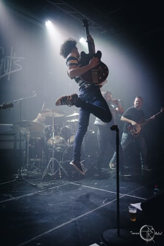 High voltage ! ⚡