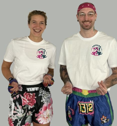 Pop Gym Shirts und Trainer:innen