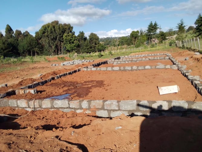 The construction begins