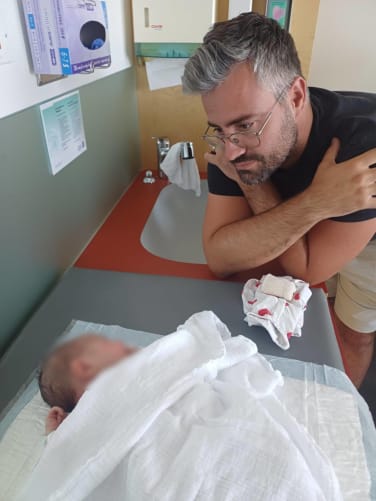Julien est parrain, pour la première fois, depuis peu