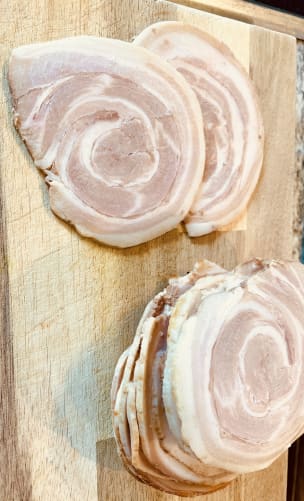 Verbesserungen für Ramen, gebratenes Schweinefleisch «Chashu».