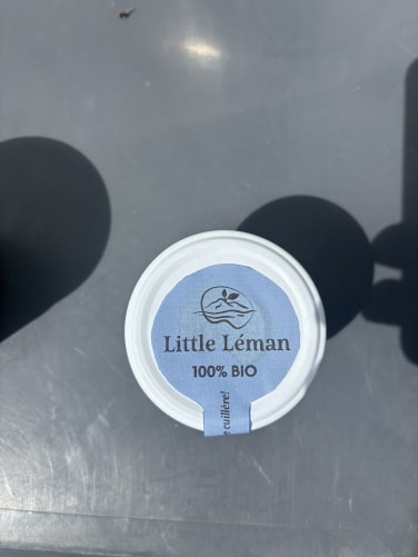création des étiquettes pour sceller les pots 