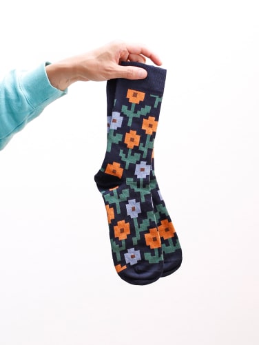 Stereo Socks Petal Punk – in den Grössen 36–40 und 41–46 – 85% Baumwolle