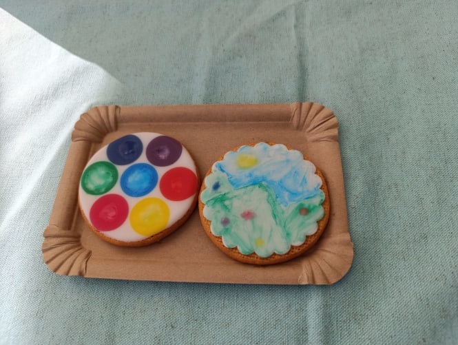 Atelier peinture sur biscuit ! Les enfants ont adoré ! 