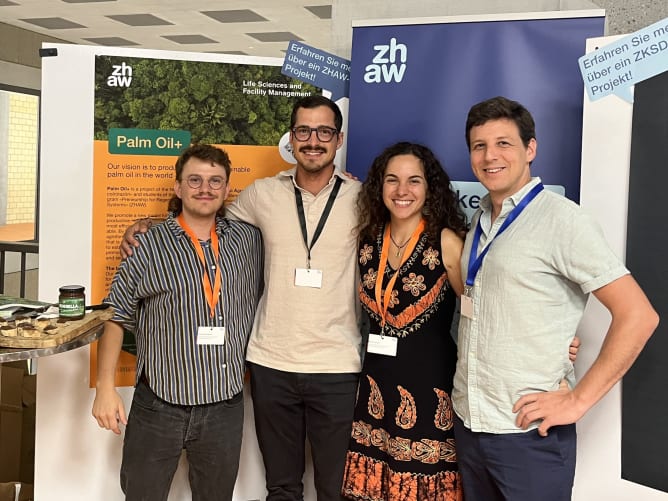 Am Swiss Green Economy Symposium 2025 stellten wir unser Projekt, unterstützt von unserem Kakao/Macadamia-Aufstrich Regenella, vor.