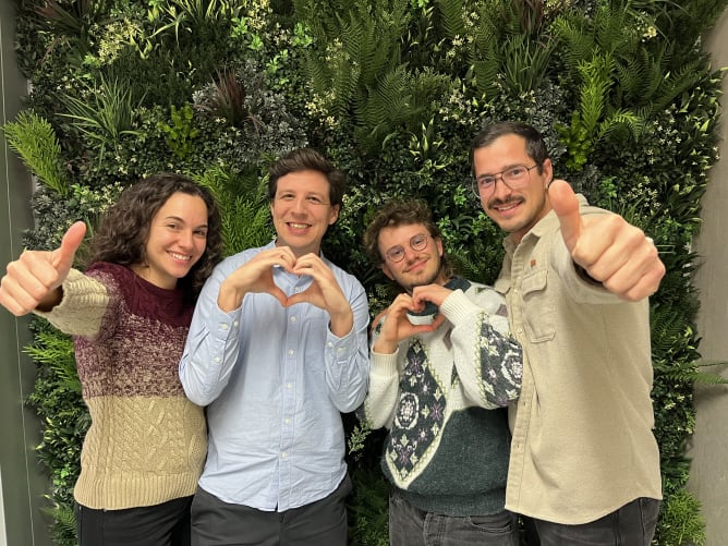 Ein dankbares und hoffnungsvolles Palm Oil+ Team ❤