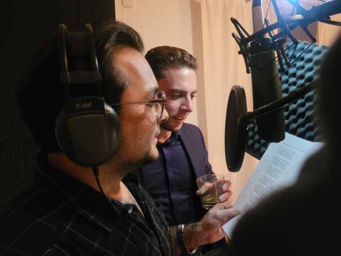 Enregistrement des chœurs de Daniel Wittmer, au studio Vox&Verb, à Neuchâtel.