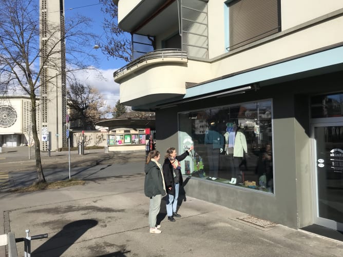 Planung vor dem neuen Lokal am Burgernziel-Kreisel