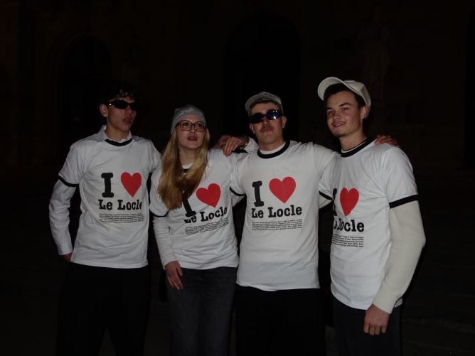 Une partis des figurants (fans du Locle)